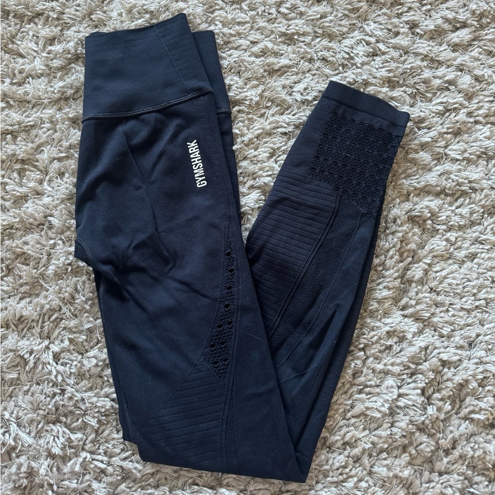 black gymshark leggings